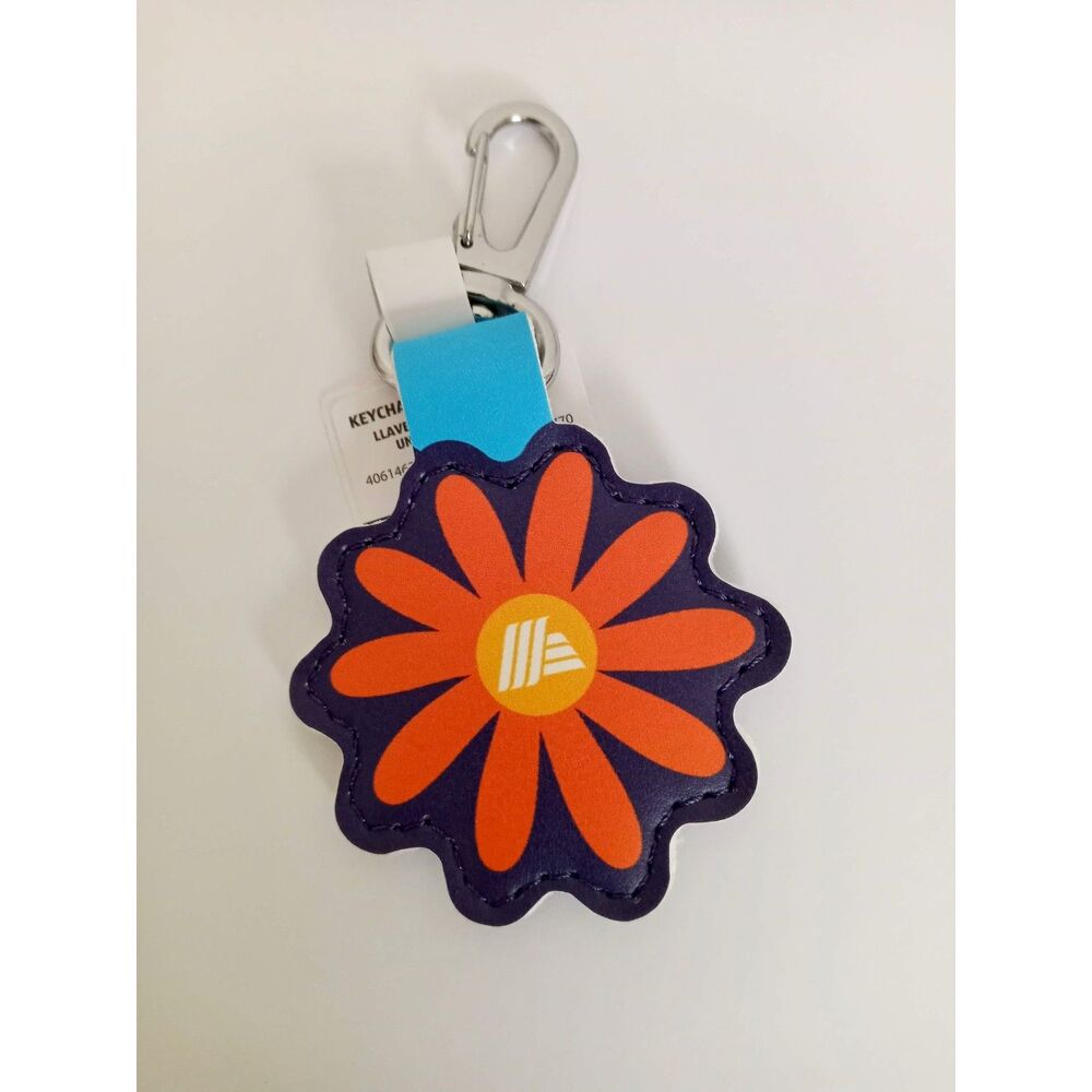 ALDI Daisy Keychain Super Fan Quarter Keeper 2025 Never Forget Orange Flower NWT